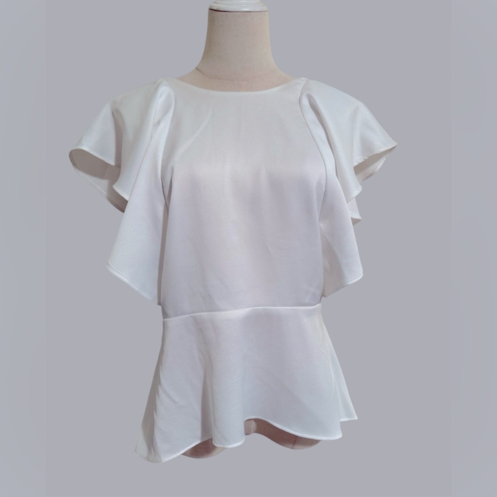 White short sleeve blouse